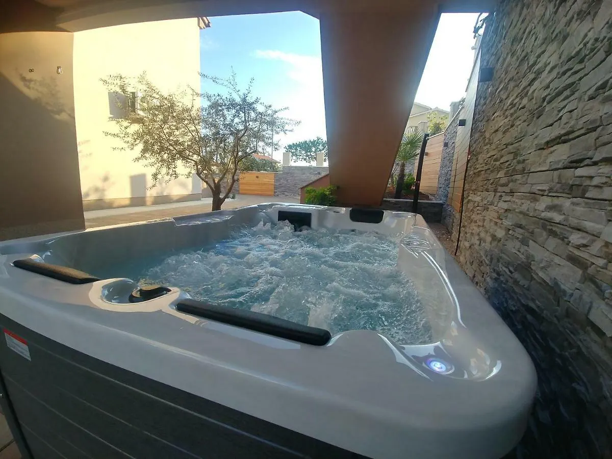 The Golden Island Apartments Krk Town 0*,